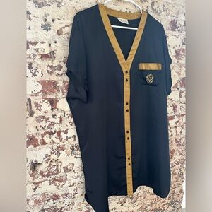 Val Mode Intimates Black and Gold Satin Chemise/Sleep Shirt Sz L buttons EUC
